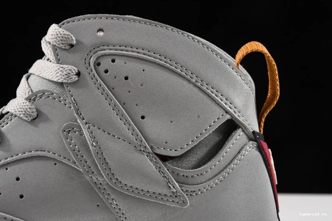 BV6281-006 7 Air Reflective Jordan Cardinal 0526